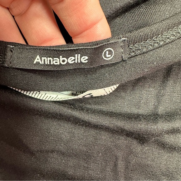 boutique annabelle Black split open sleeve rayon top womens minimalist new - Picture 10 of 10